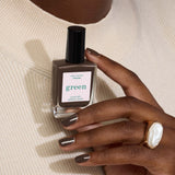 MANUCURIST – Green lak Mocha