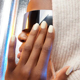 MANUCURIST – Green Flash LED lak SHELL